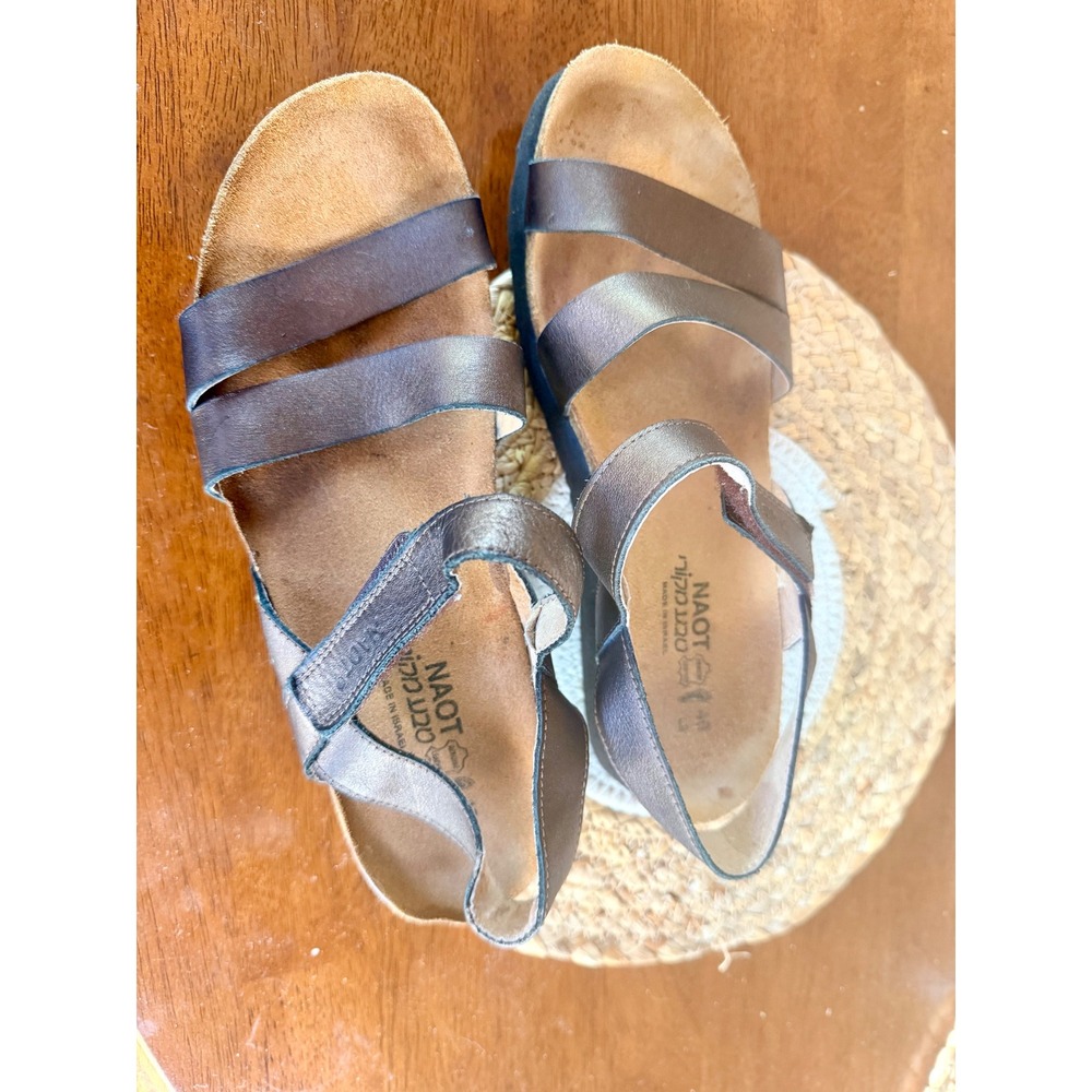 Naot‎ Radiant Copper Metallic Leather Wedge Sandals EU 40 US 9 Hook Loop Strappy - Picture 3 of 9